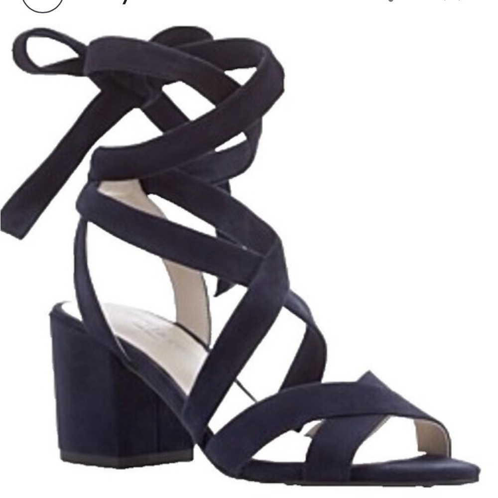 Kenneth Cole black suede strappy heels with chunky block heels. Size 7 Medium